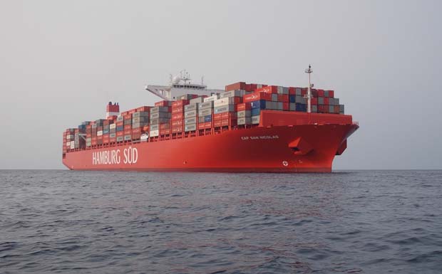 Hamburg Süd Containerschiff 