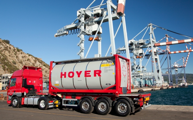 Hoyer Tankcontainer Terminal LKW 620