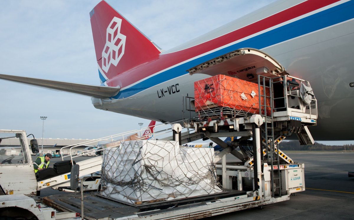 Cargolux Flugzeug Luftfracht 1200