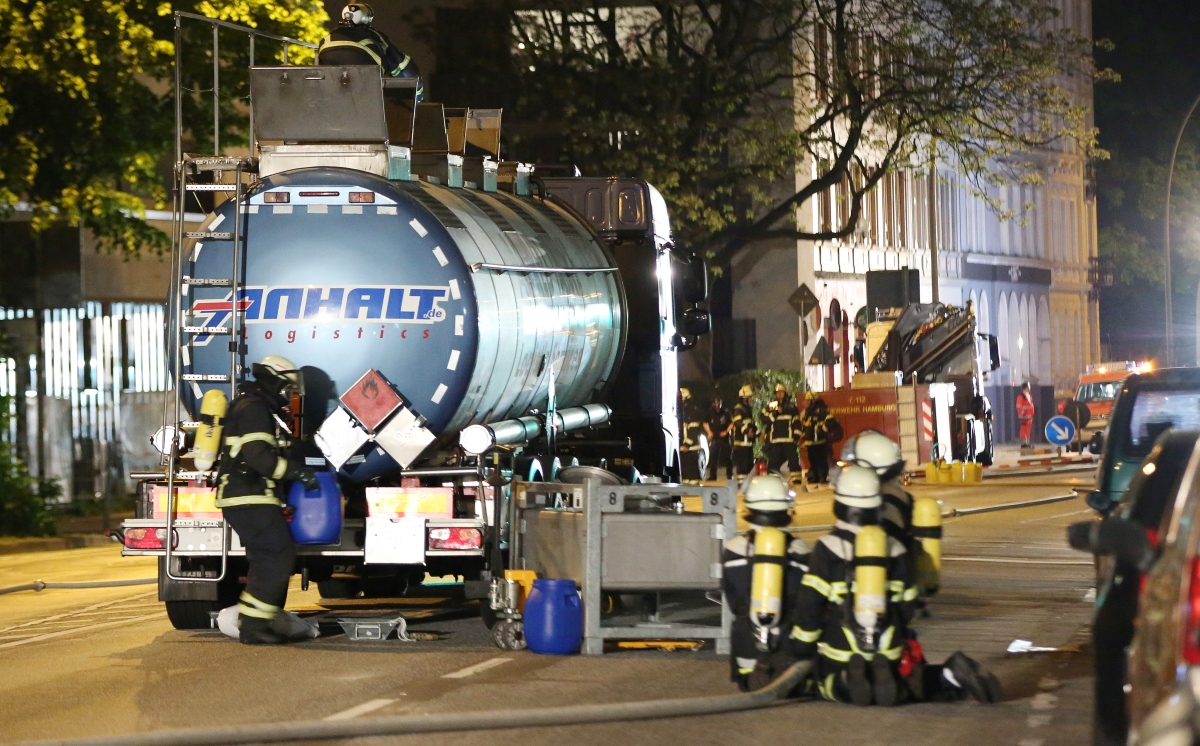 Feuerwehr Einsatz Hamburg 1200